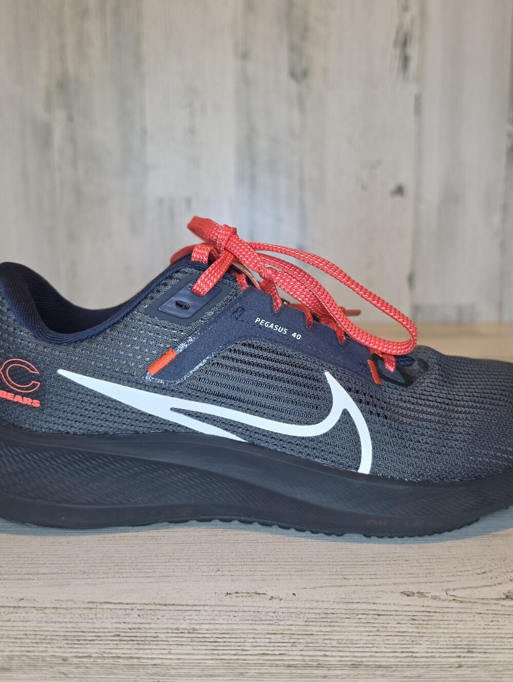 Nike Air Zoom Pegasus 40 Chicago Bears Men’s 7 NFL Running Shoes DZ5989-001